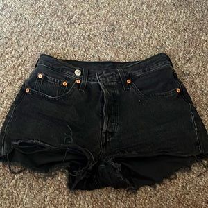 Black Levi 501 jean shorts